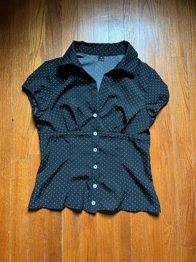 Black Polka Dot Button-Front Women’s Top